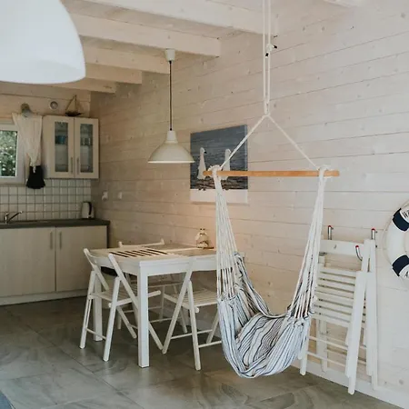 Marynarskie Domki Przy Placu Zabaw Casa vacanze *
